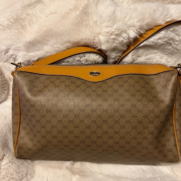 AUTHENTIC VINTAGE GUCCI 🌸 💕 CROSSBODY BAG OR SHOULDER - Picture 11 of 16